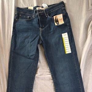 Classic Levi Blue Women's Jeans